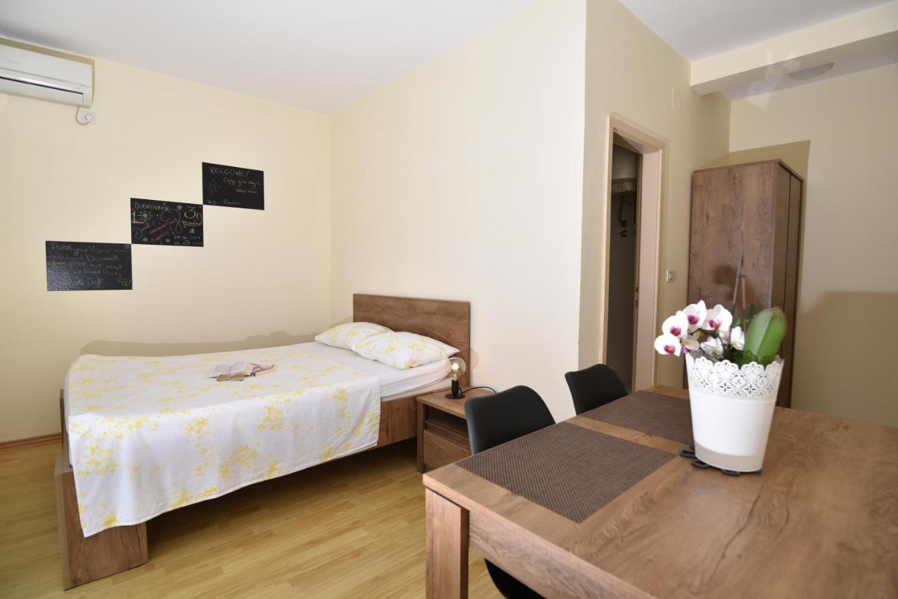 Apartments Pralas Mokošica Kültér fotó