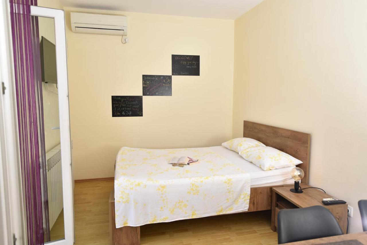 Apartments Pralas Mokošica Kültér fotó