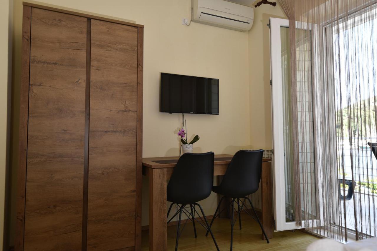 Apartments Pralas Mokošica Kültér fotó