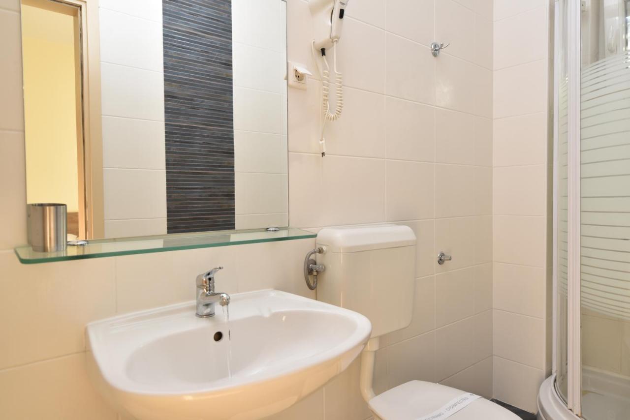 Apartments Pralas Mokošica Kültér fotó